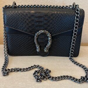 Black Chain Shoulder Bag